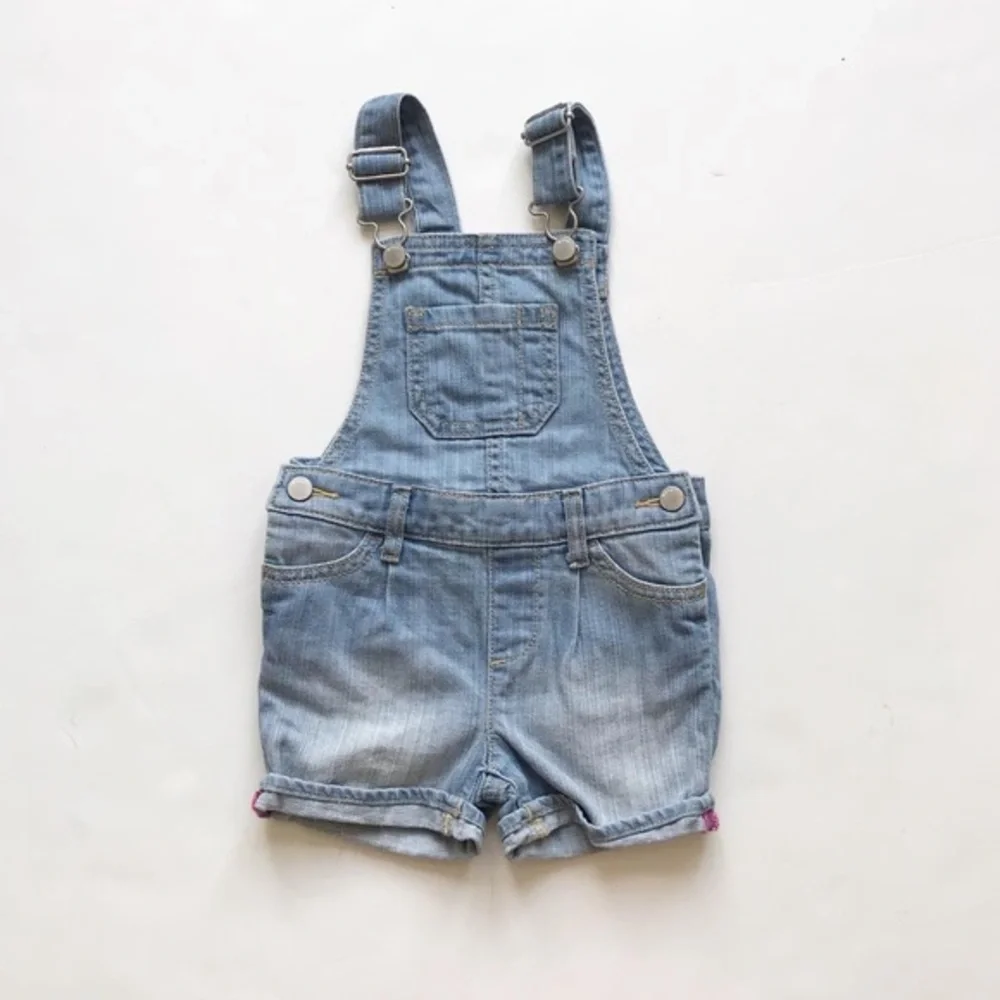 Baby Gap light wash denim shortalls EUC 18-24m